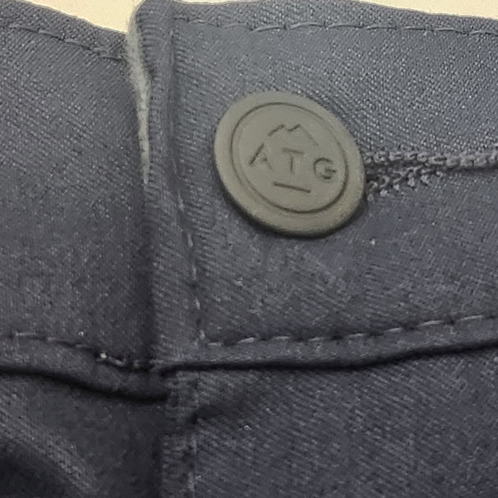 Wrangler ATG Men's Navy PERFORMANCE UTILITY Shorts Size 32, 36 And 38 - Picture 3 of 12